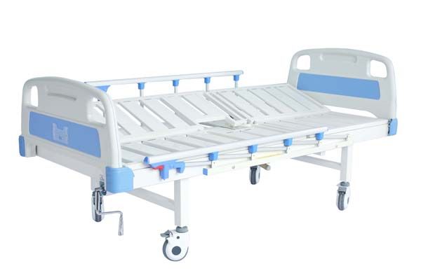 E19B單搖便孔翻身護理床   (輪、五檔護欄、條式床面、側翻身） 